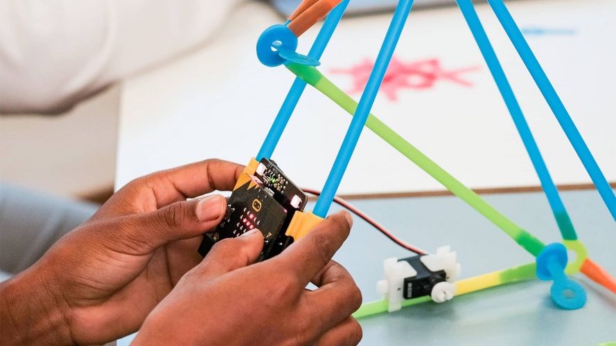 Strawbees Robotic Inventions for micro:bit