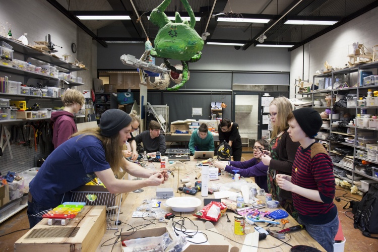 The Creative Electronics and Programming course combines students' interests and creative ambitions with programmable electronics and prototyping. 